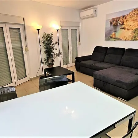 Historic Centre B - Apartman *